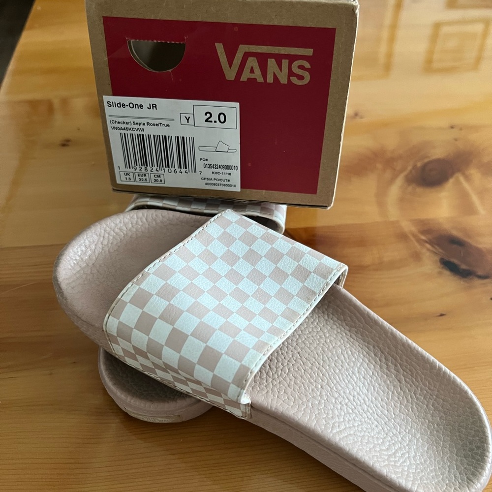 Vans slip on sandals